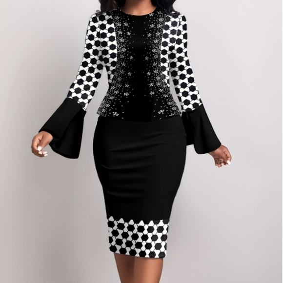 Black bodycon dress - Picture 1 of 3